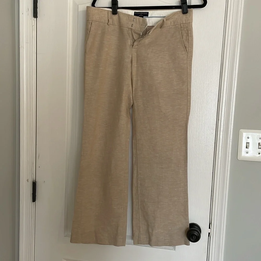 Flattering wide leg linen pants from Banana - Picture 2 of 7
